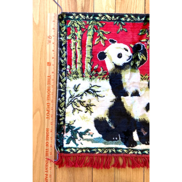 Panda Bear Velvet Wall Hanging Rug Tapestry Red Fringe 38"x21" - Picture 5 of 6